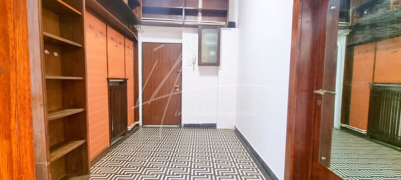 APARTAMENT CU 4 CAMERE 132 MP PIATA ROMANA, PIATA LAHOVARI, DIONISIE LUPU!